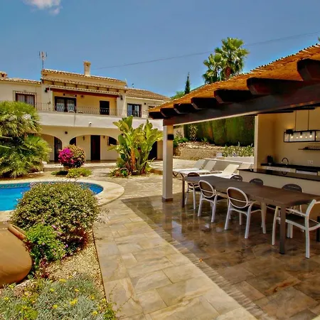 Nessa - Well Furnished With Panoramic Views In Benitachell